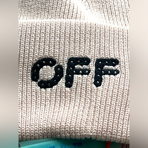 NEW OFF WHITE Ribbed Beanie Hat Sand Black Logo Cotton Cashmere Blend w/ Tags - Picture 6 of 9
